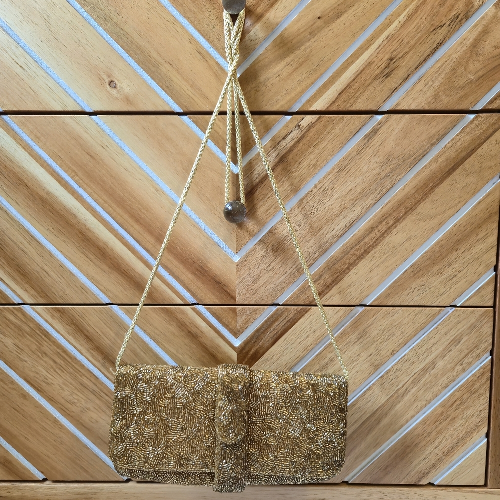 Vintage beaded clutch/crossbody